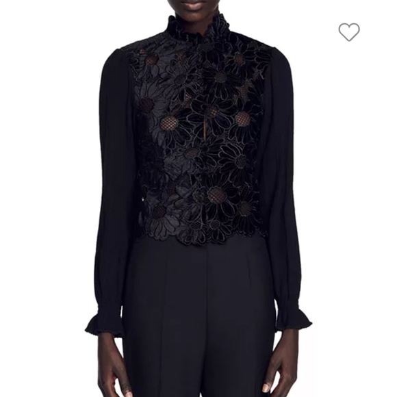 NWT SANDRO May Velvet Floral Black Top - Picture 3 of 4